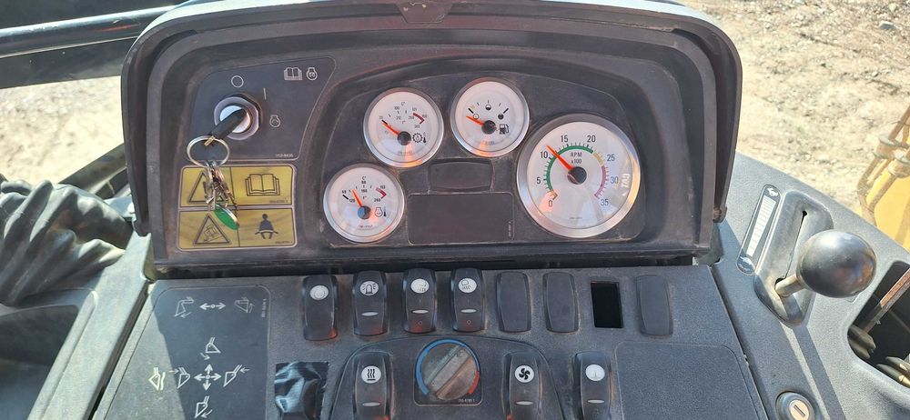 Vand buldoexcavator Caterpillar CAT 428E 2008