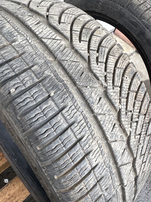 Anvelope de iarna 255/35R19