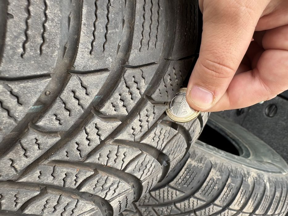 Гуми 195/65/15 semperit dot23 зимни