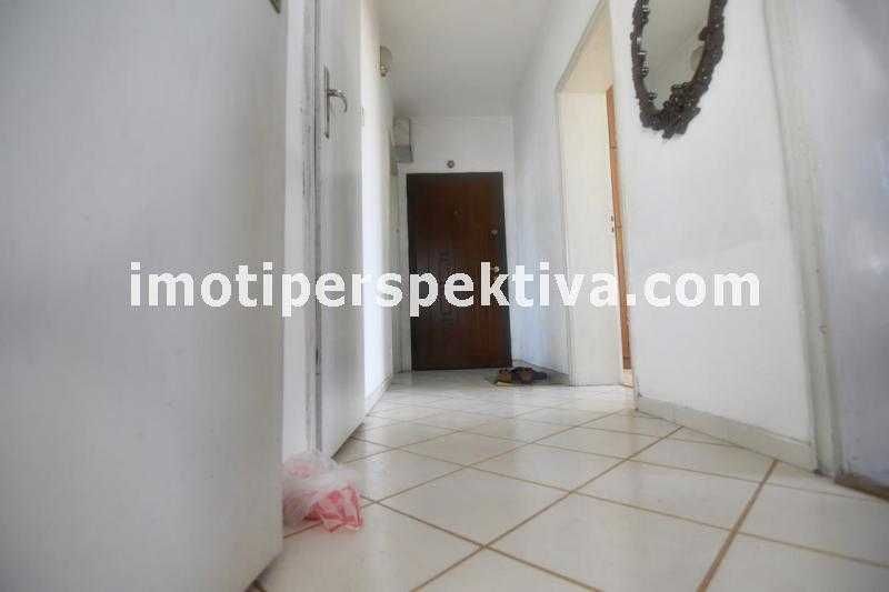 Продава се Тристаен апартамент в Пловдив, Христо Смирненски - 100 кв.м за 1200 €/кв.м - Снимка #8