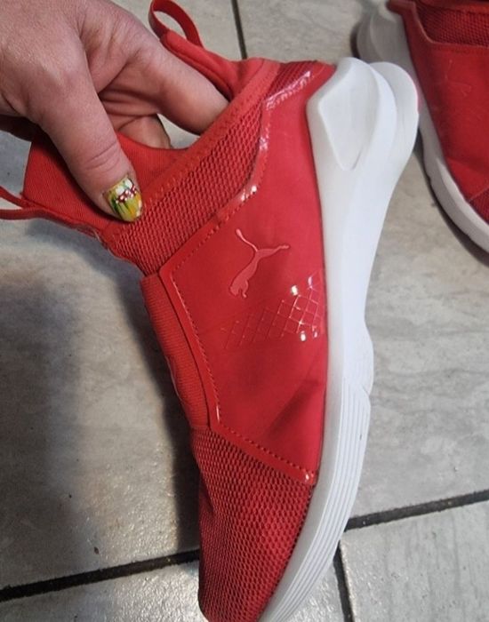 Червени кецове Puma номер 39