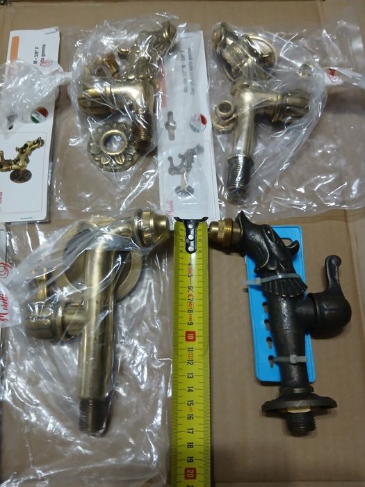 Robinet din bronz masiv pentru cișmea