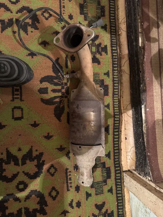 Катализатор T11 от тойота ярис