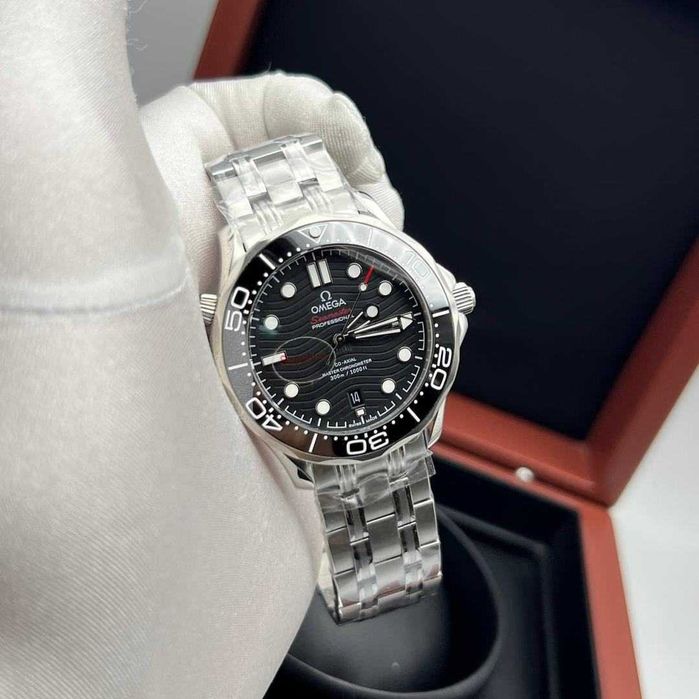 Ceas bărbătesc automat OMEGA Seamaster Diver 300M Black