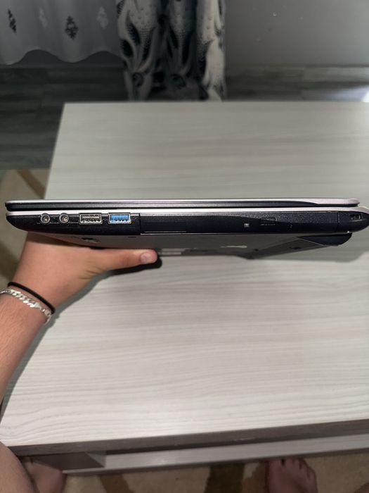 Leptop Acer One 14 Z2-485