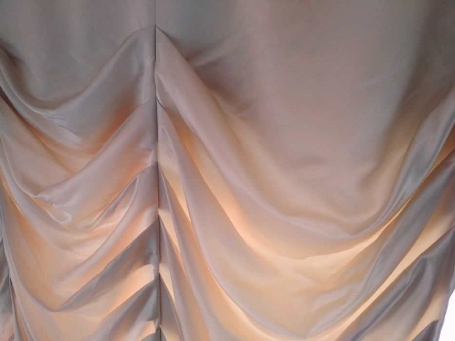 Шторы-ламбрекен. Натуральный итальянский шёлк (Mulberry). Италия.