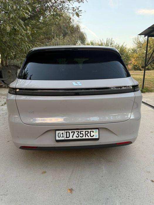 Продаётся Lixiang Li L6 PRO