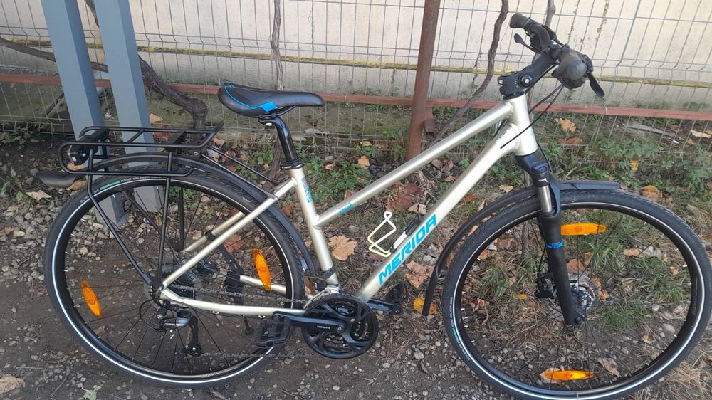 Bicicleta cross Merida,28 inchi,frane hidraulice disc,Aluminiu,M,9x3