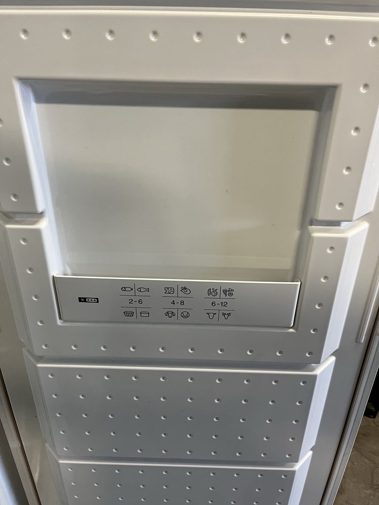 Фризер Siemens no frost (57x170см)