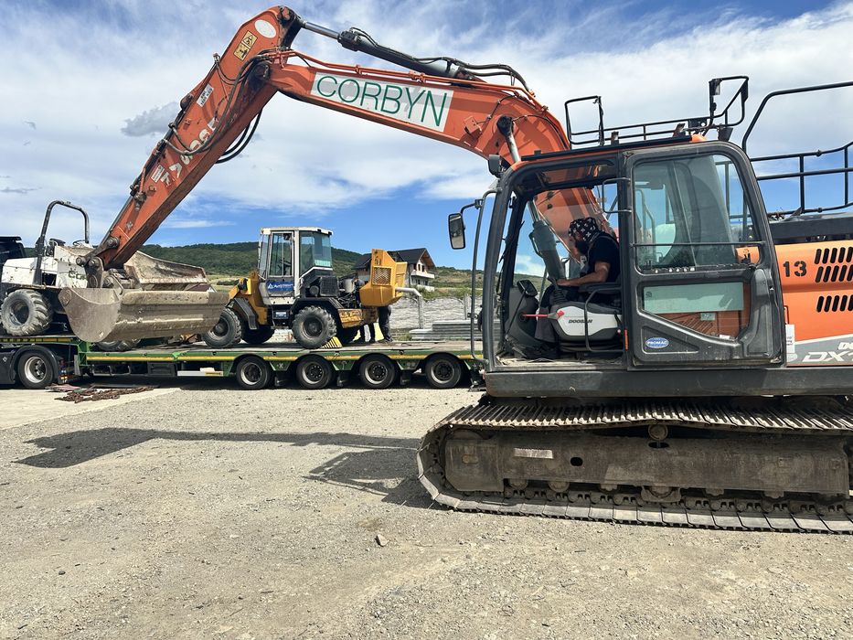Excavator Doosan DX140LCR 15 tone