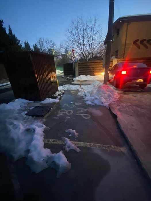 Inchiriere loc parcare Dimitrie Leonida