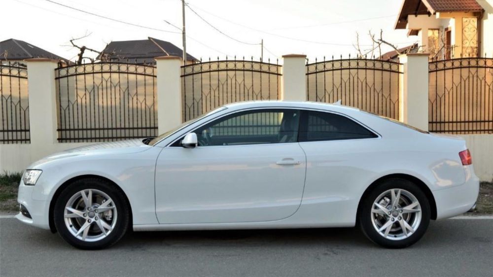 Audi A5 Coupe - Anul 2016 -  2.0
