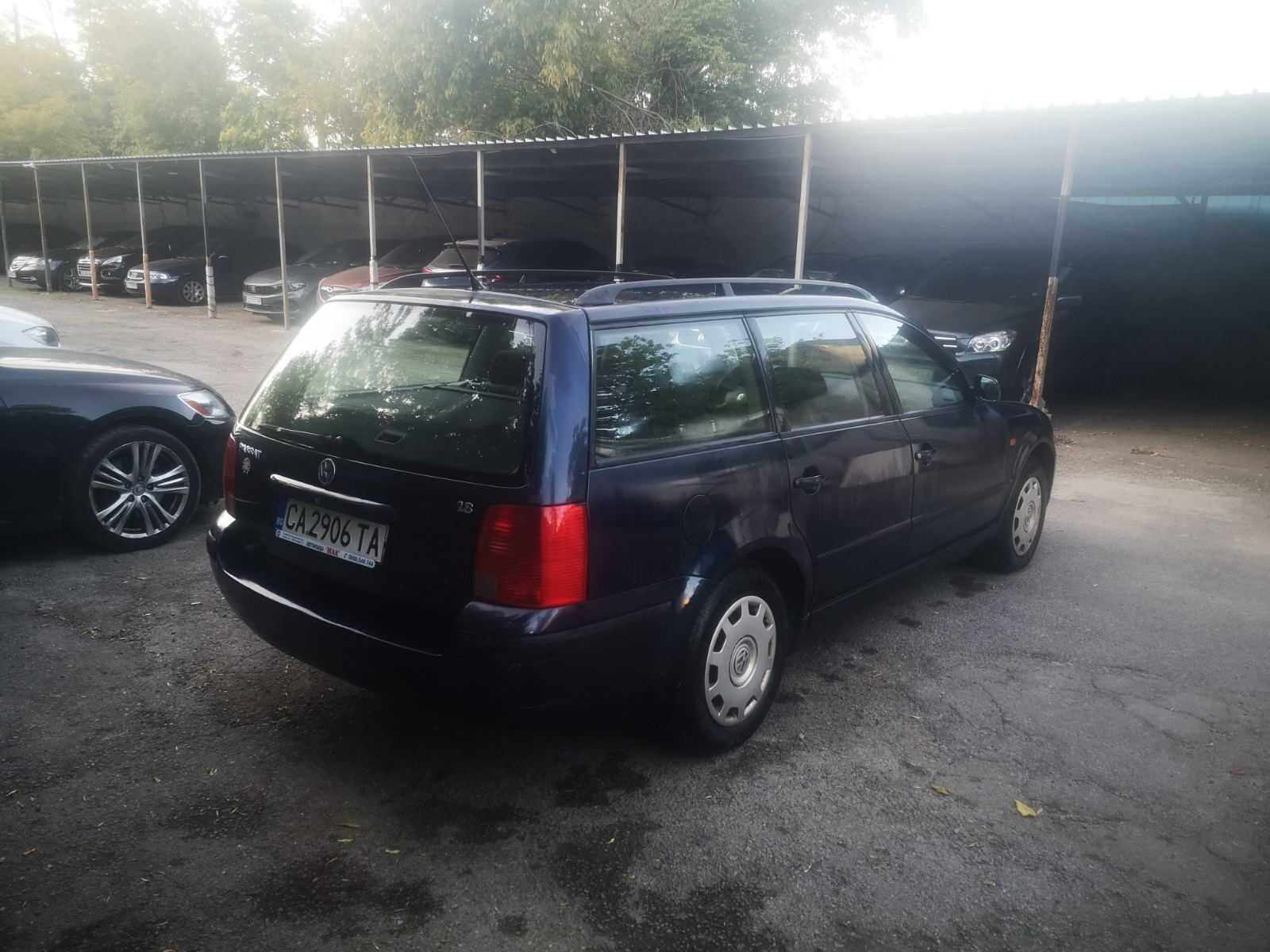 WV Passat 1.8 комби