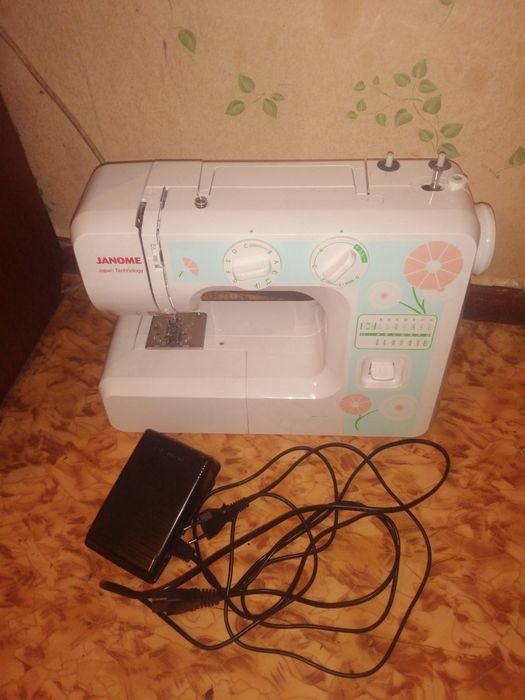 Продам швейную машинку японской фирмы, название белоярка