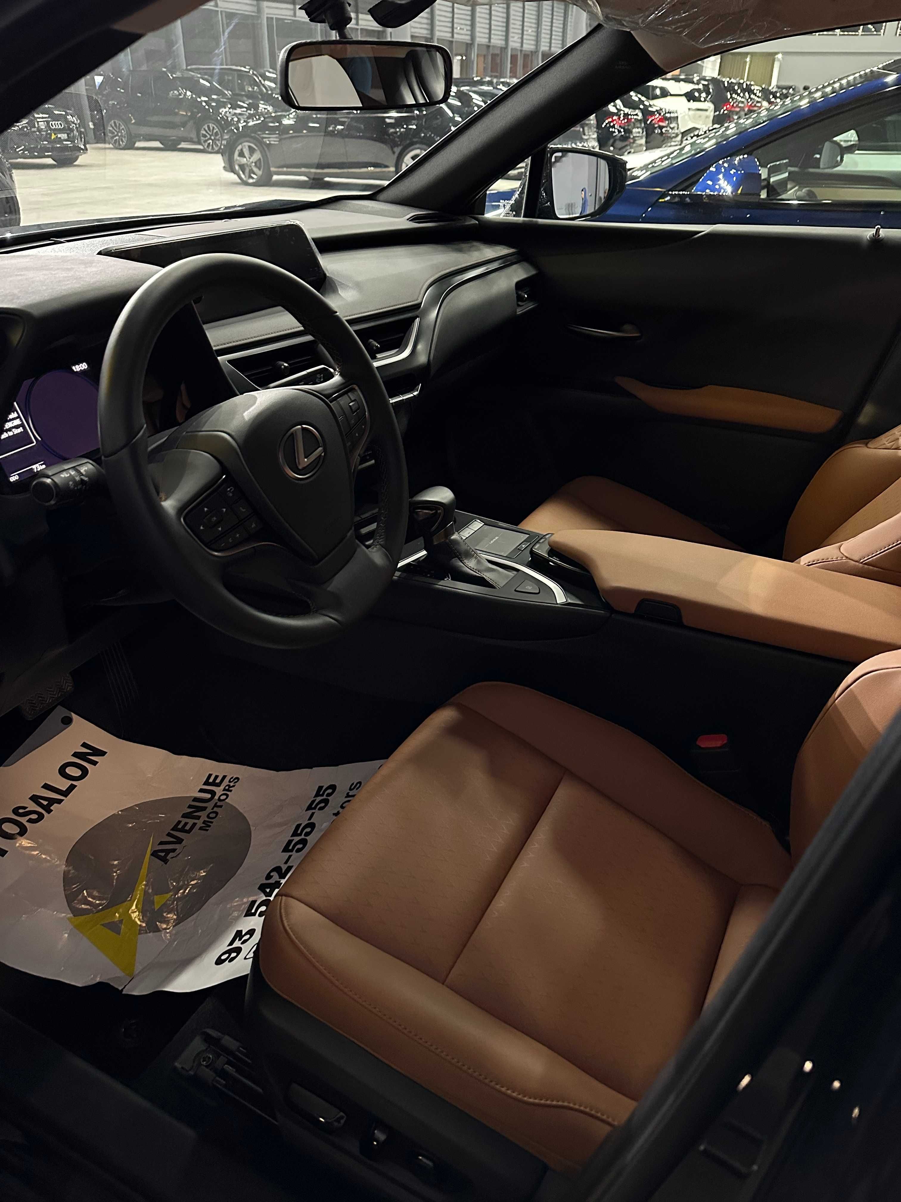 Lexus UX 200 Новый