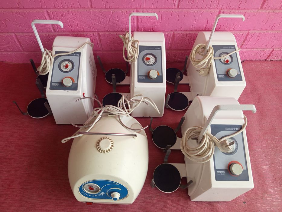 Продам / отсасыватель медицинский / .