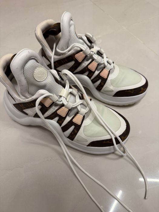 Обувки Louis Vuitton