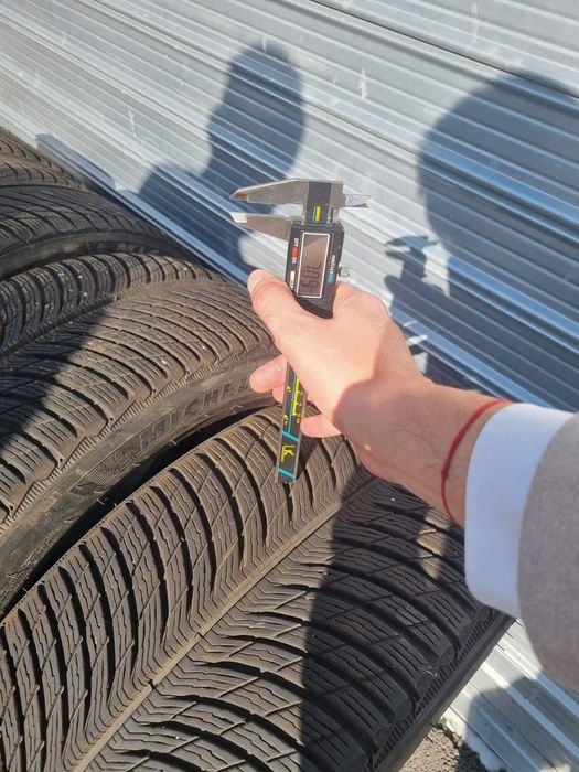 Зимни гуми 255/40/21 и 285/35/21