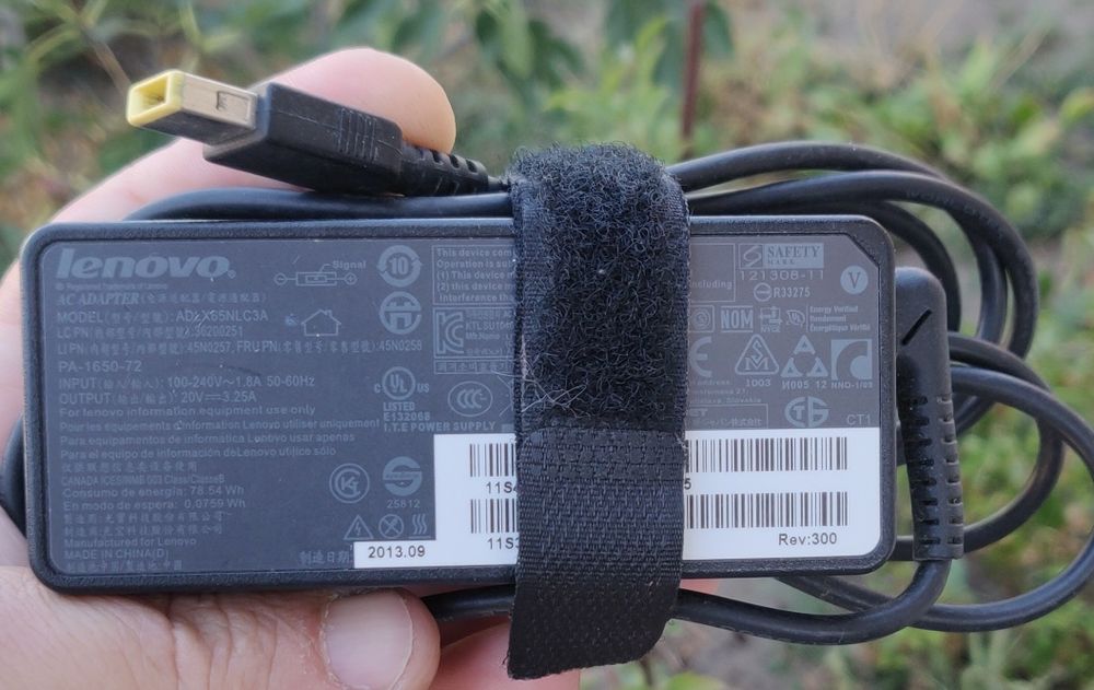 Încărcător laptop  Lenovo