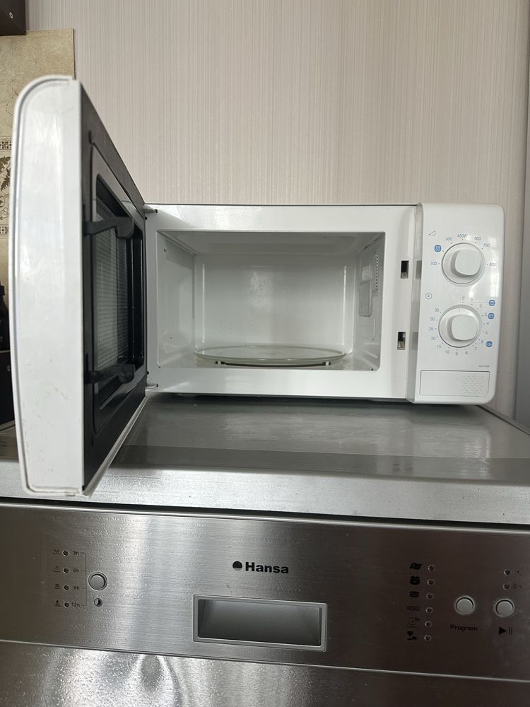 Микроволновая печь