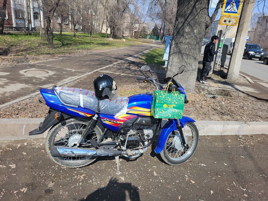 Honda мотоцикл спорт- турист