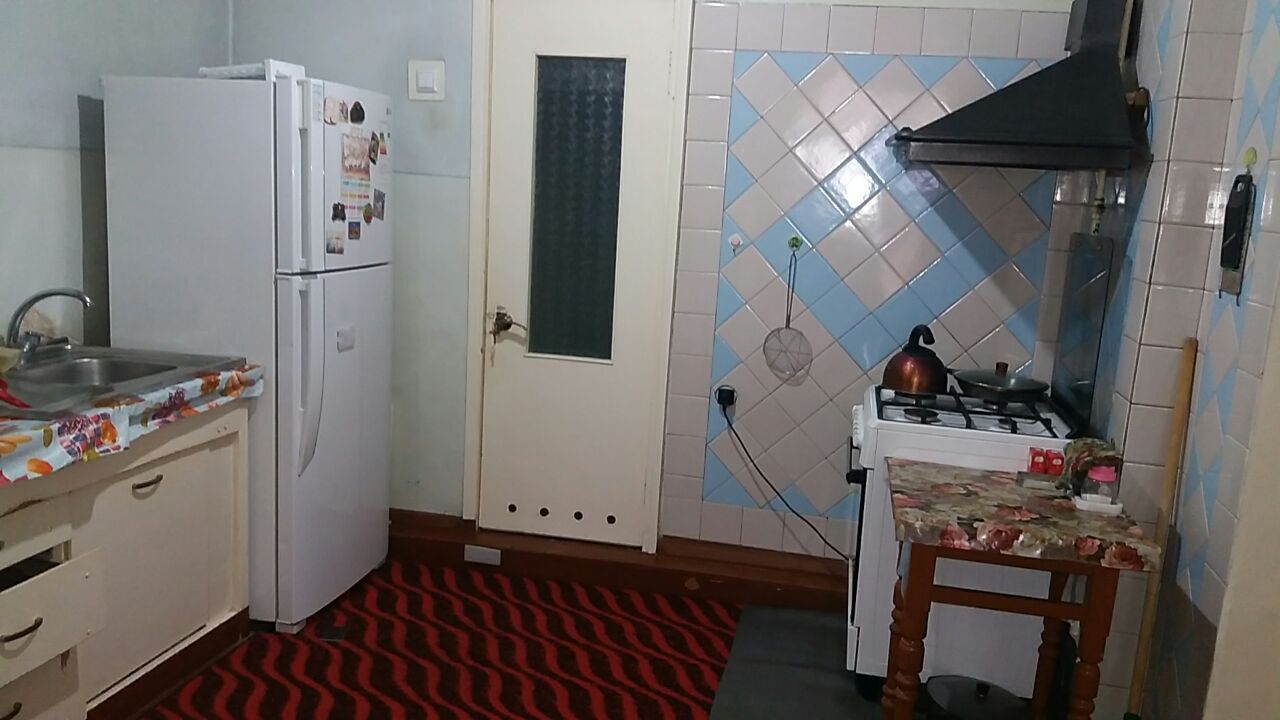 Участка. 3комнатная 3,3соток Чилонзор Домбробод. С обстановкой. Виезд