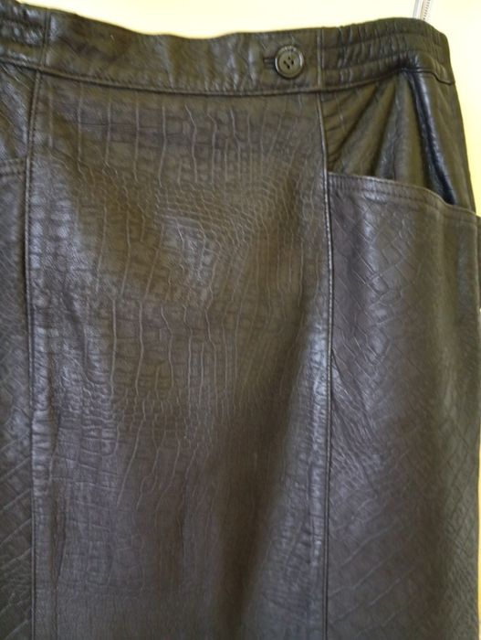 Fusta din piele naturala