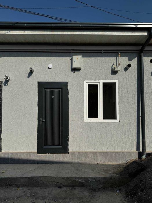 Продажа! 1 комн. 1/1 Новый коттедж. Рисовый базар. 25м2 Ремонт. Дворик