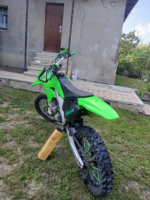 Vând cross kawasaki kx250f 2009-2010 4t