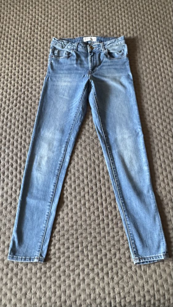 Zara, Reserved дънки 12 г. и 13-14 г.