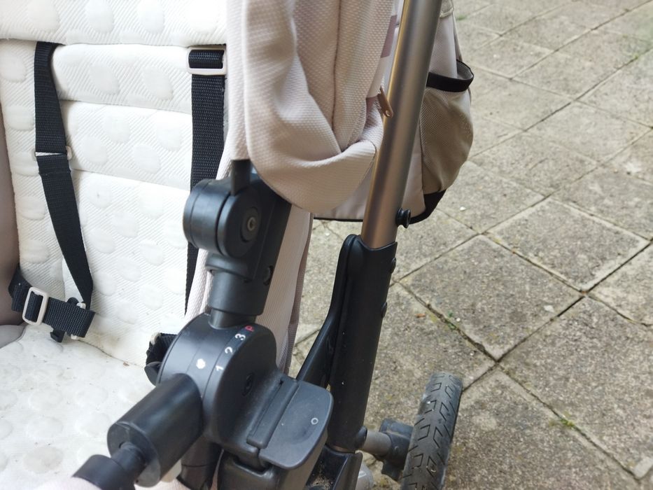 Бебешка количка Jane Epic Micro Koos 2в1  Бежова