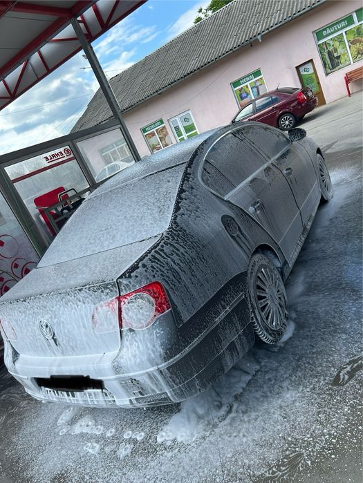 Vand urgent pentru ca plec din tara