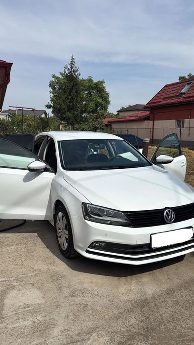 Volkswagen Jetta VW Jetta 1.2 TSI Trendline – 105 CP – An 2017 – Alba - 44.000km reali