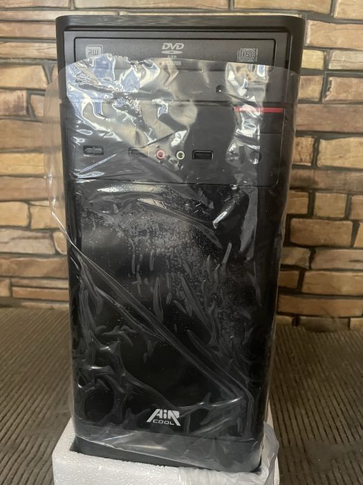 Продам корпус комтютерный новый