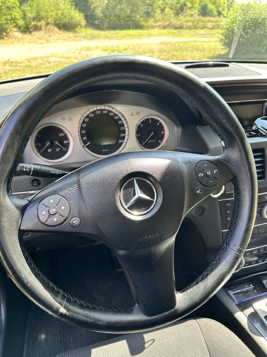 Продавам Mercedes GLK 220 CDI 4 MATIC - 170 к.с. -2009 година