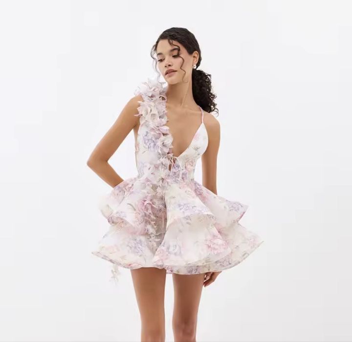 Официална рокля