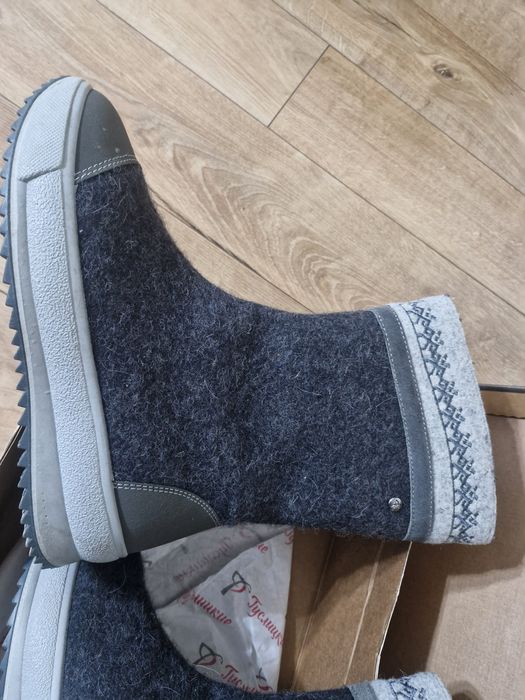 Валенки женские  войлок