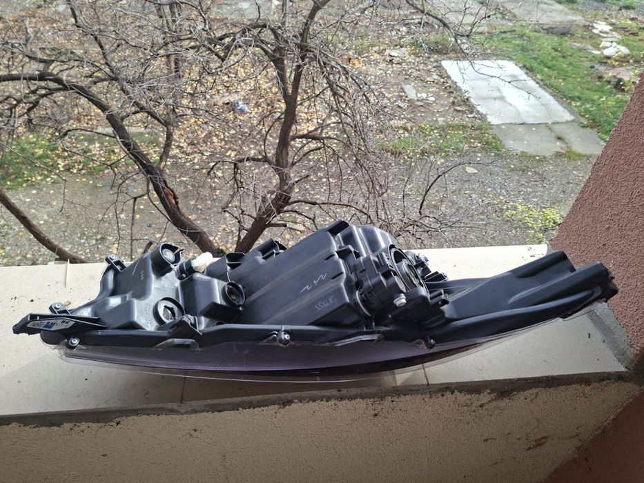 Фарове Toyota Yaris 2018 - 2022