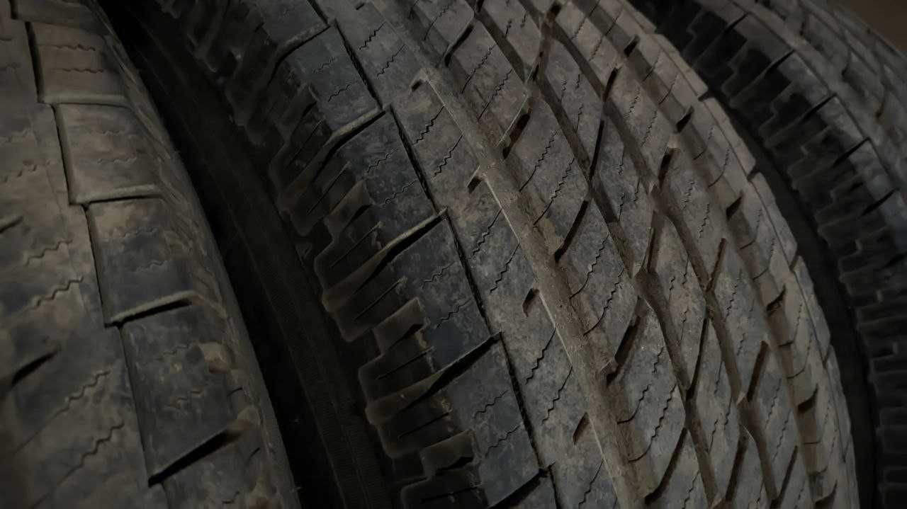 Комплект всесезонных шин 275/70 R16 Toyo open country Прадо Pajero