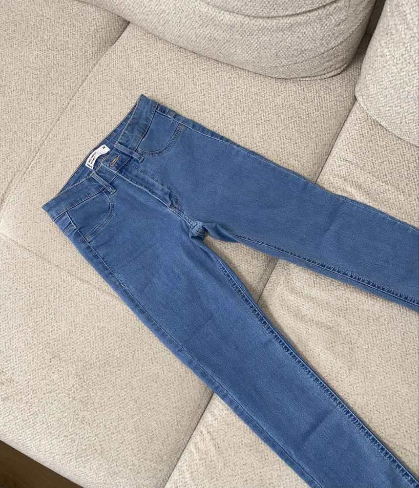 Дънки Нови Zara Stradivarius