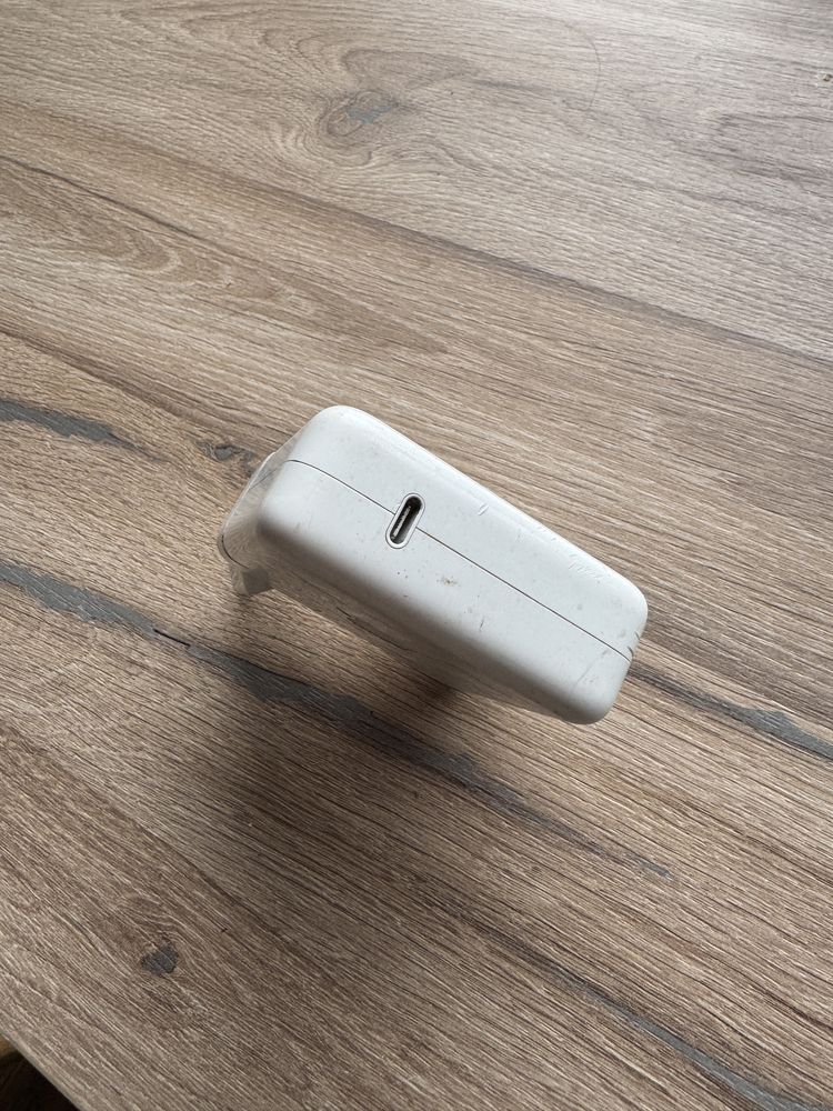 оригинальное зарядное устройство Apple 61W USB-C
