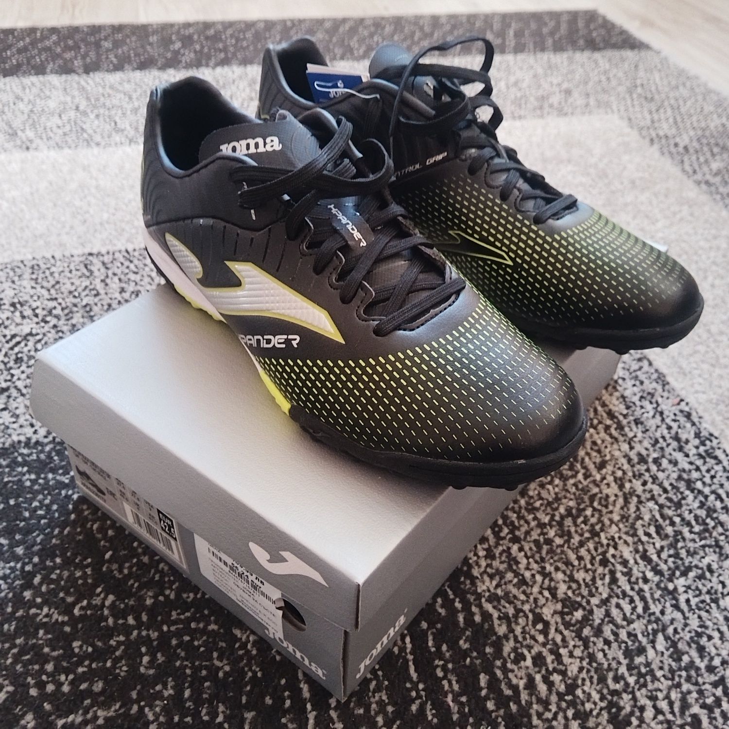 Стоножки Joma номер 42 1/2