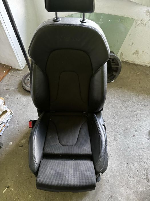 Салон за ауди а4 б8 комби ел.седалки s-line