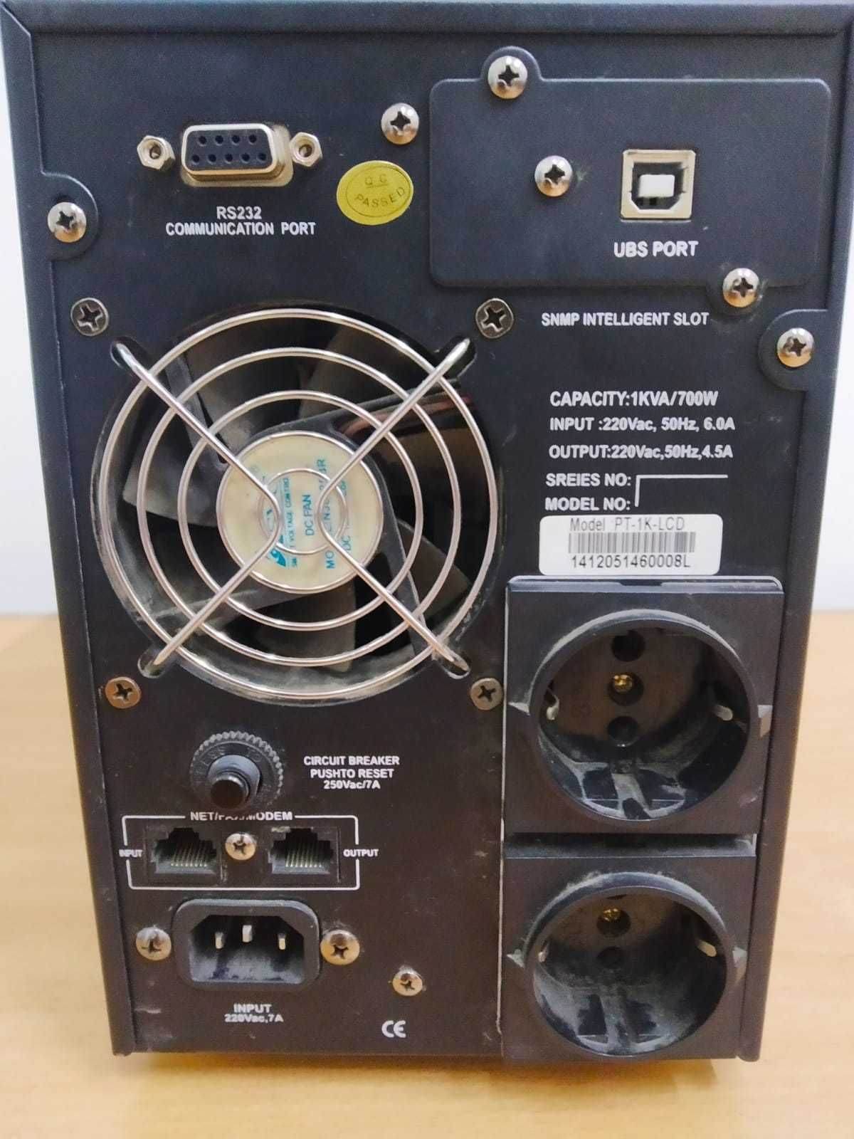 Источник бесперебойного питания SVC PT-1K-LCD