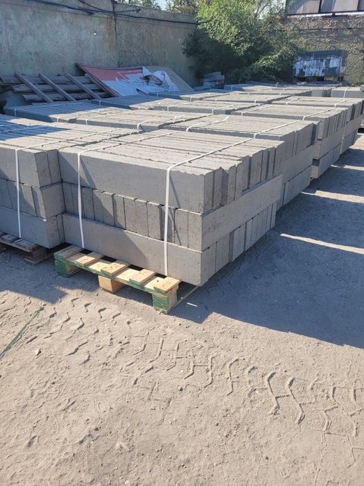 Реализуем бордюр тратуарный 1000×200×80. бордюр дорожный 1000×300×150.