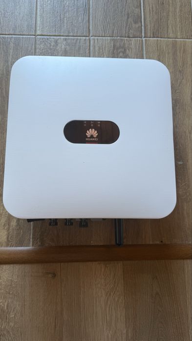 Invertor huawei