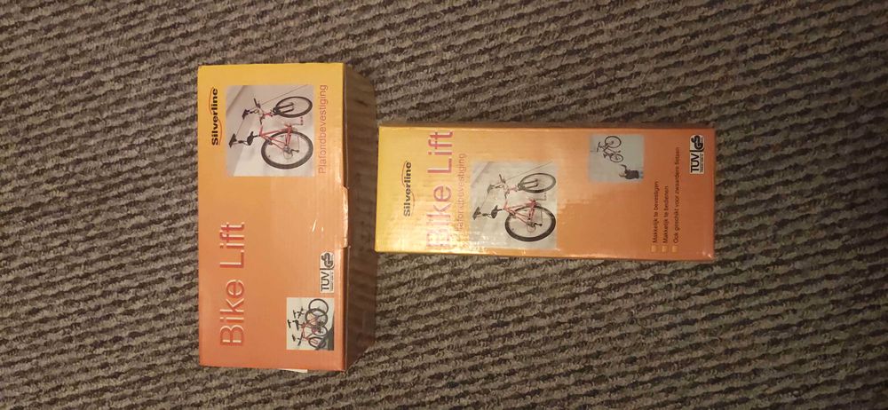 Elevator pentru bicicletă Silverline cu montare pe tavan