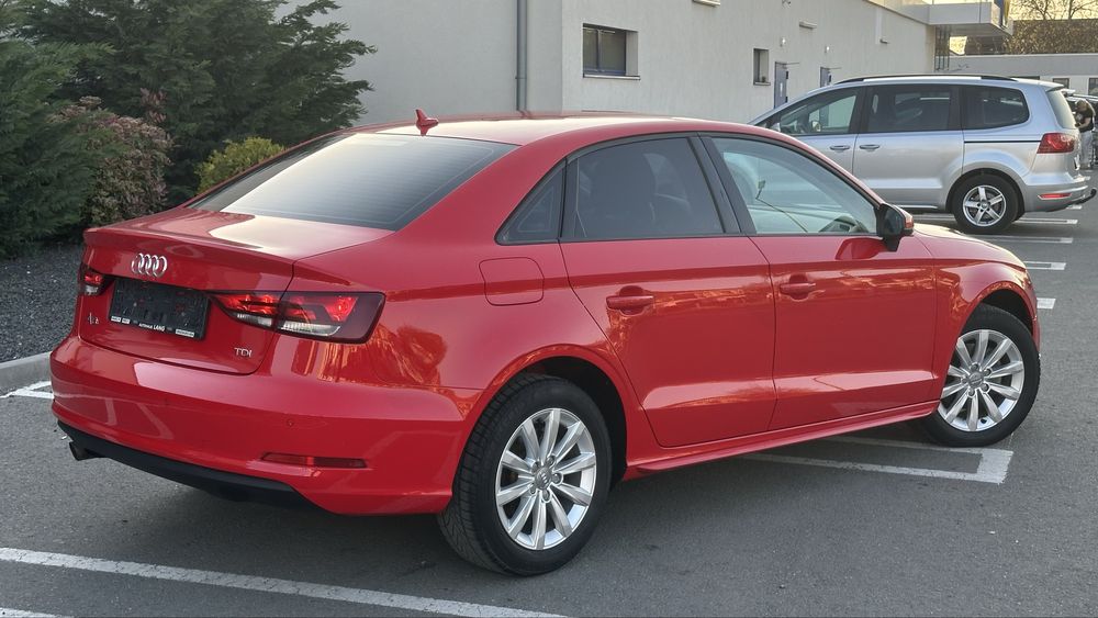 Audi A3 , berlina , 1.6 tdi , euro 6 , 120 000 km verificabili