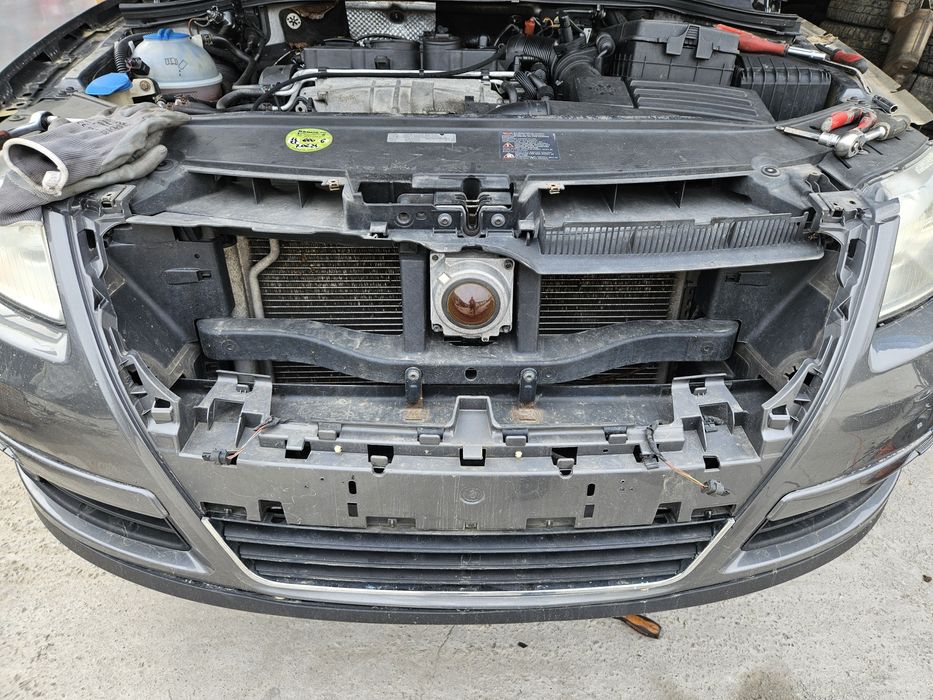 Faruri xenon passat b6 volan stanga