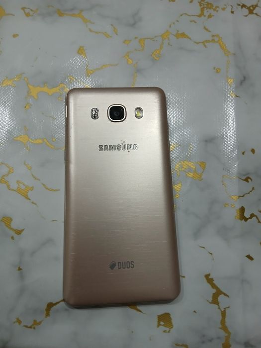 Samsung Galaxy J5